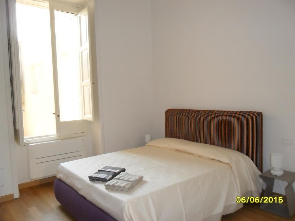 B&B La Casa Gialla Lecce Rom bilde