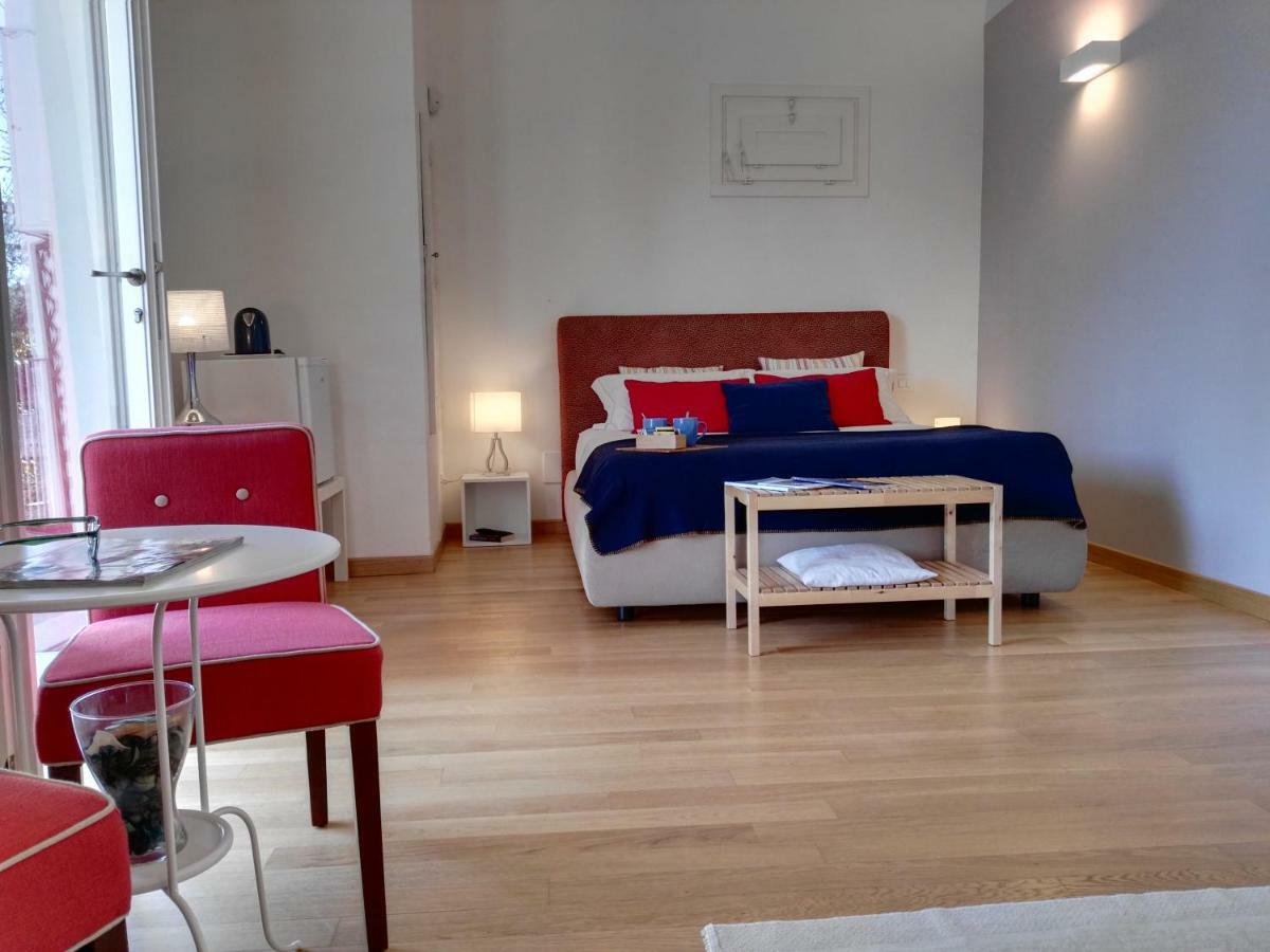 B&B La Casa Gialla Lecce Eksteriør bilde